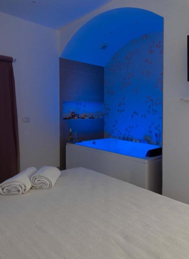 Al Chiaro Di Luna Luxury Suites Amalfi Coast Vietri Exterior foto